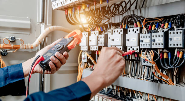 Best Circuit Breaker Repair  in Whitewater, WI